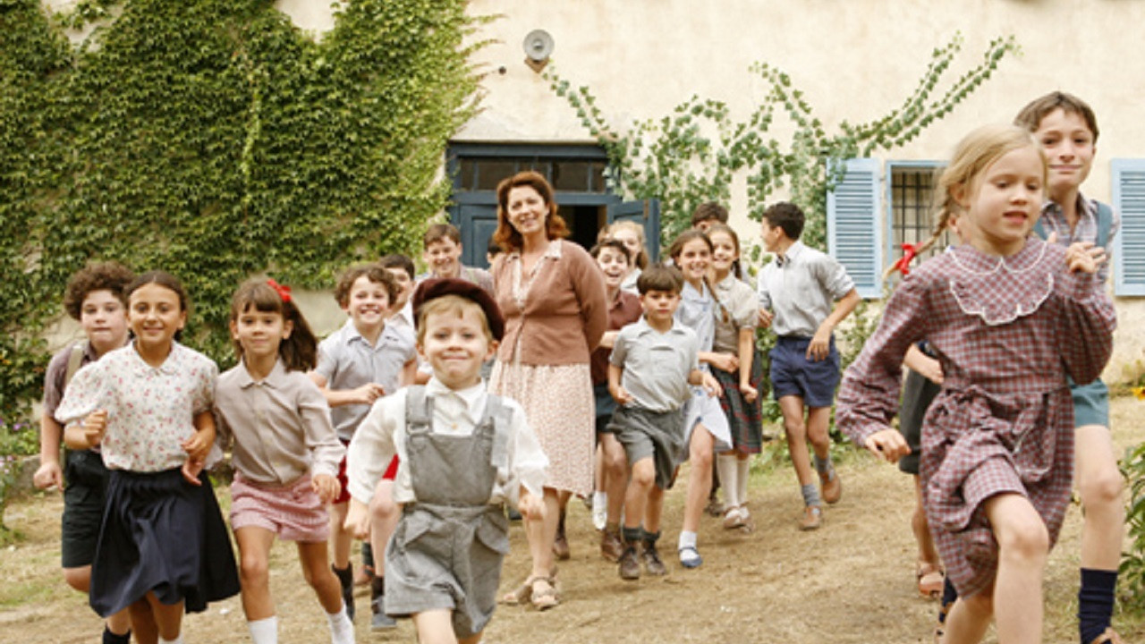 La Dame d'Izieu backdrop