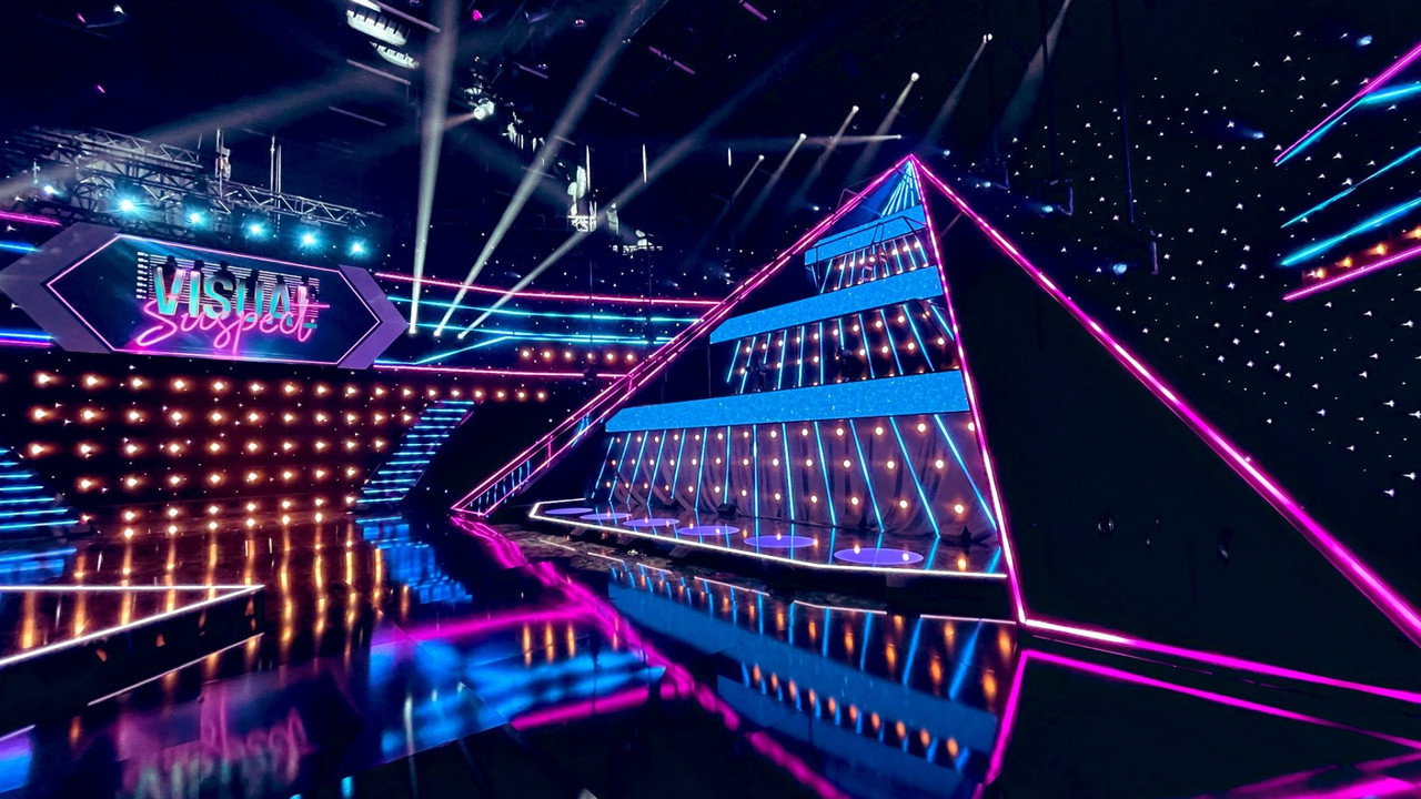 Visual Suspect backdrop