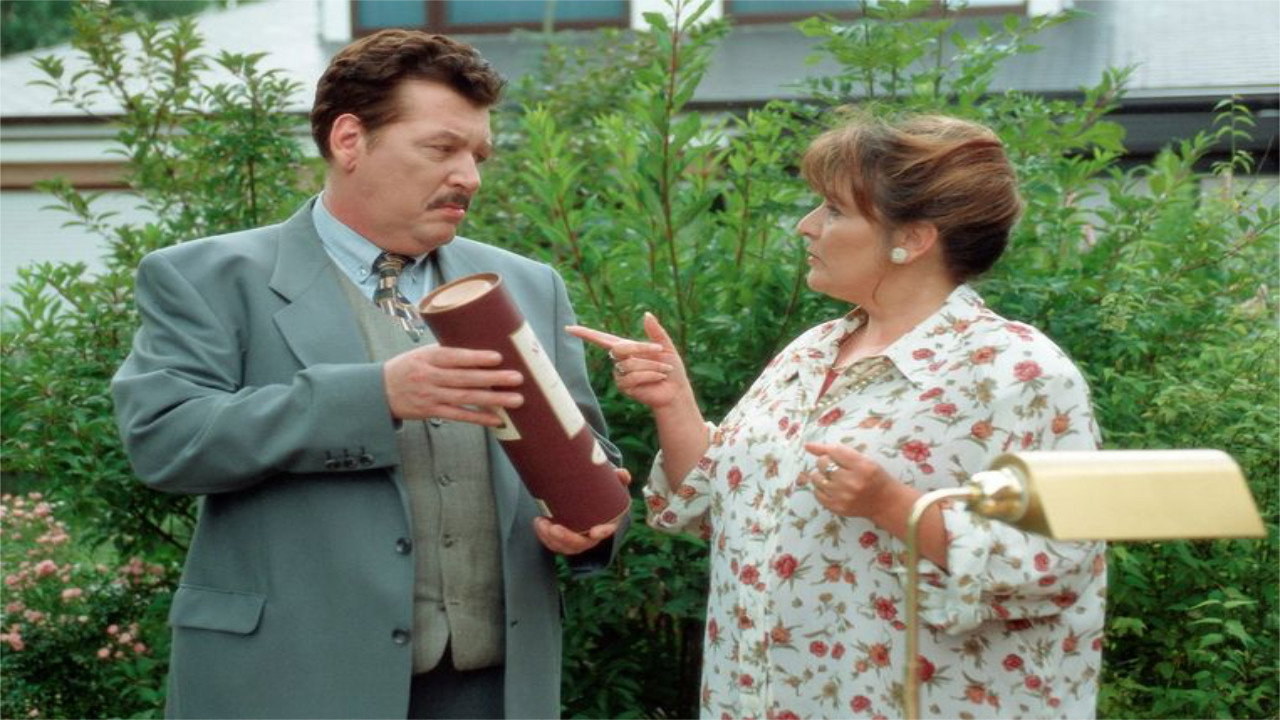 Slisse & Cesar backdrop