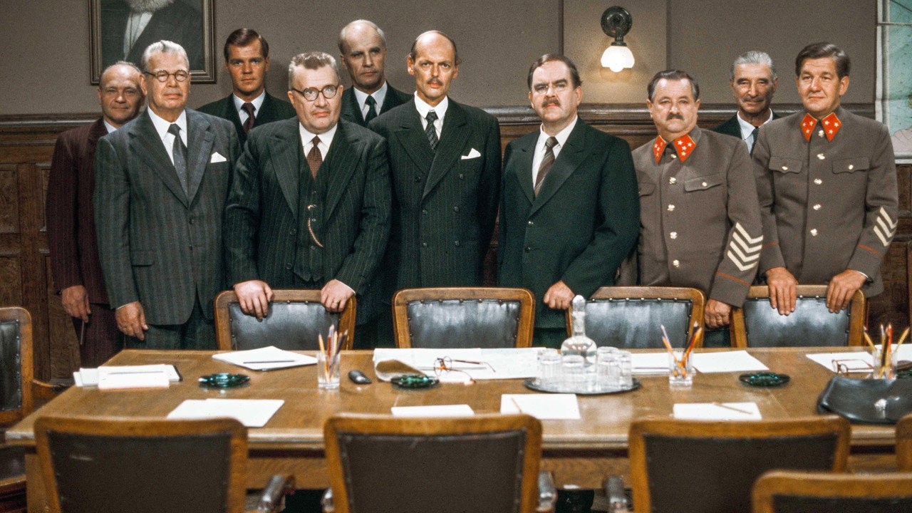 Sodan ja rauhan miehet backdrop