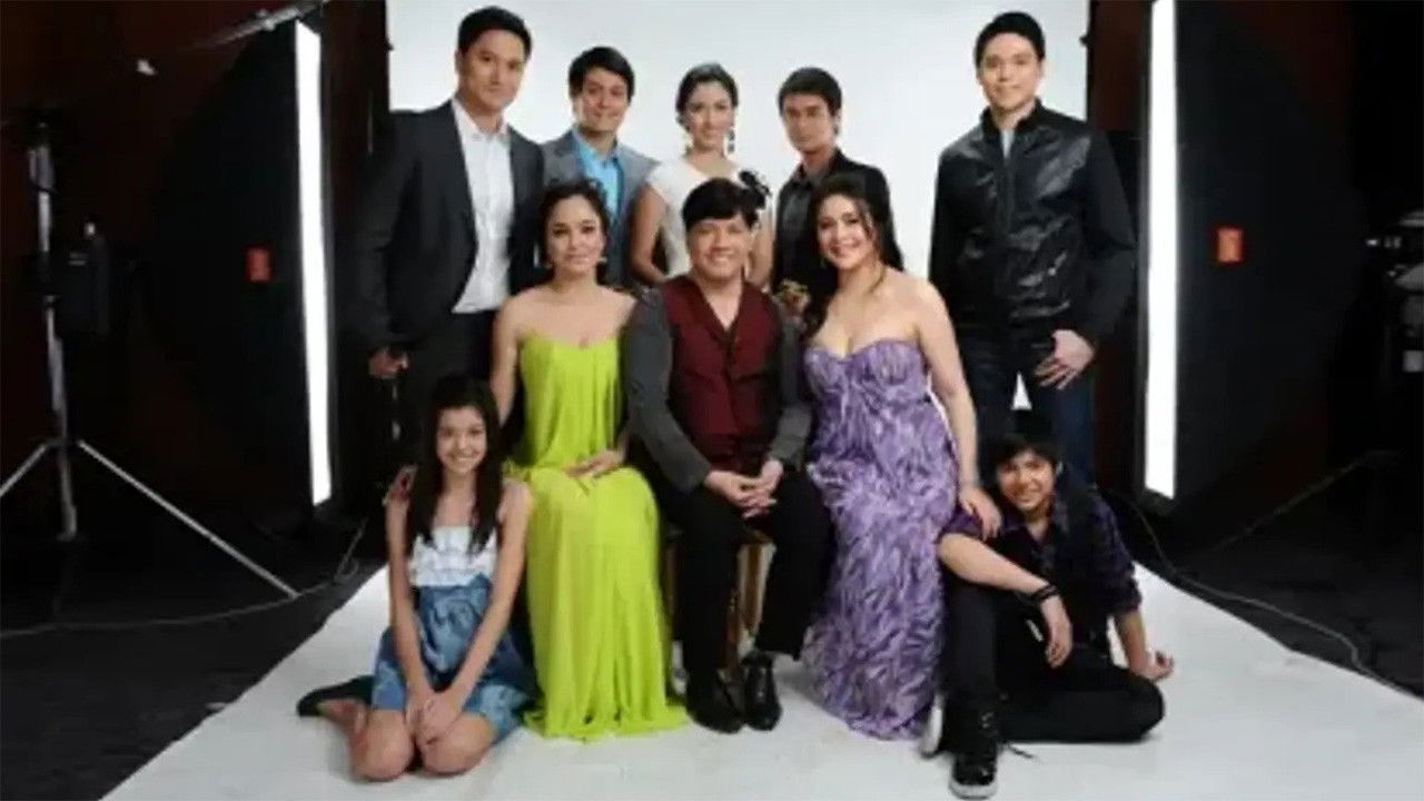 Mula Sa Puso backdrop