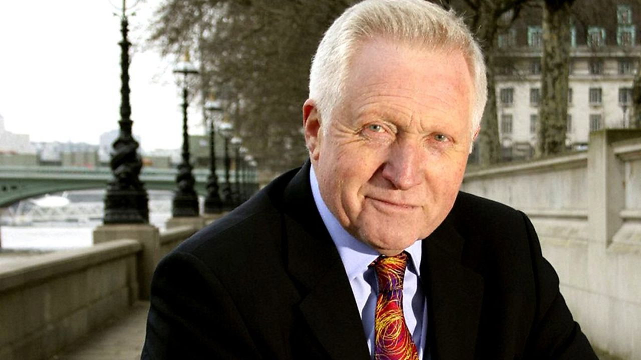 A Picture of Britain backdrop