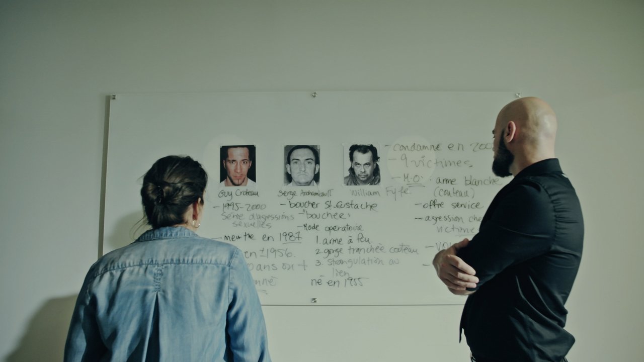 Sur les traces d'un tueur en série backdrop