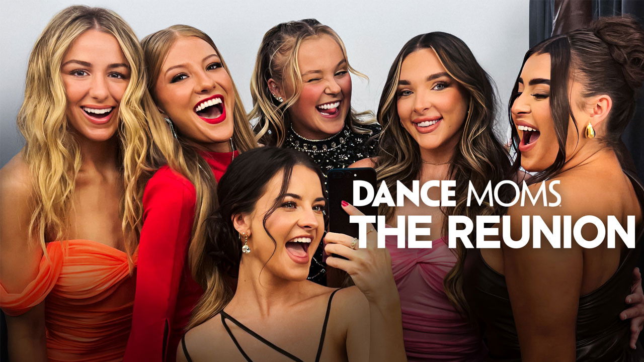 Dance Moms: The Reunion backdrop