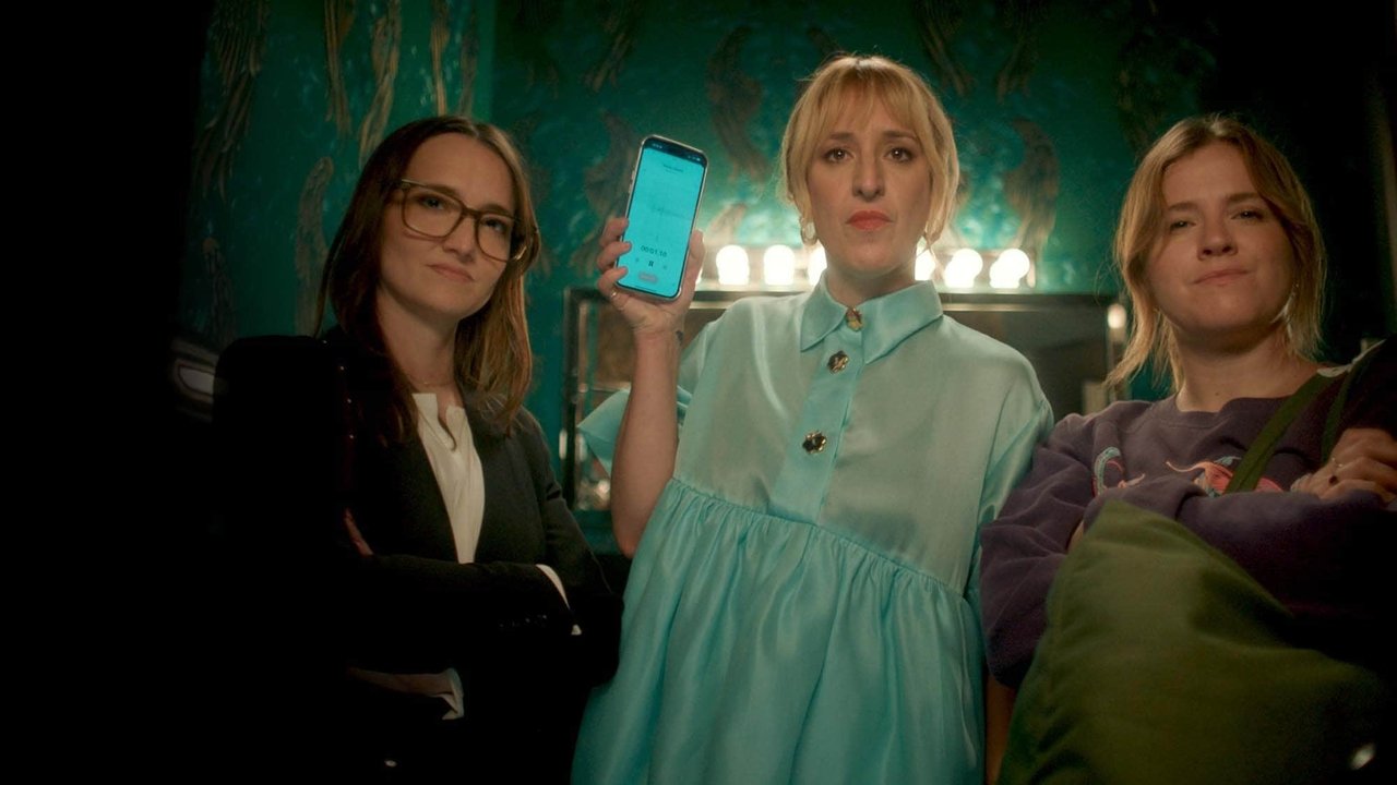 Gâtées pourries backdrop