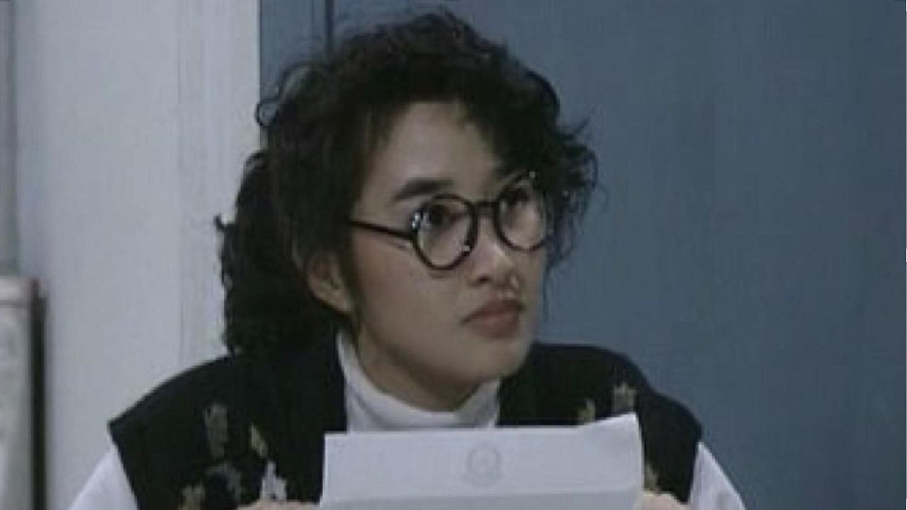 妙探出租 backdrop