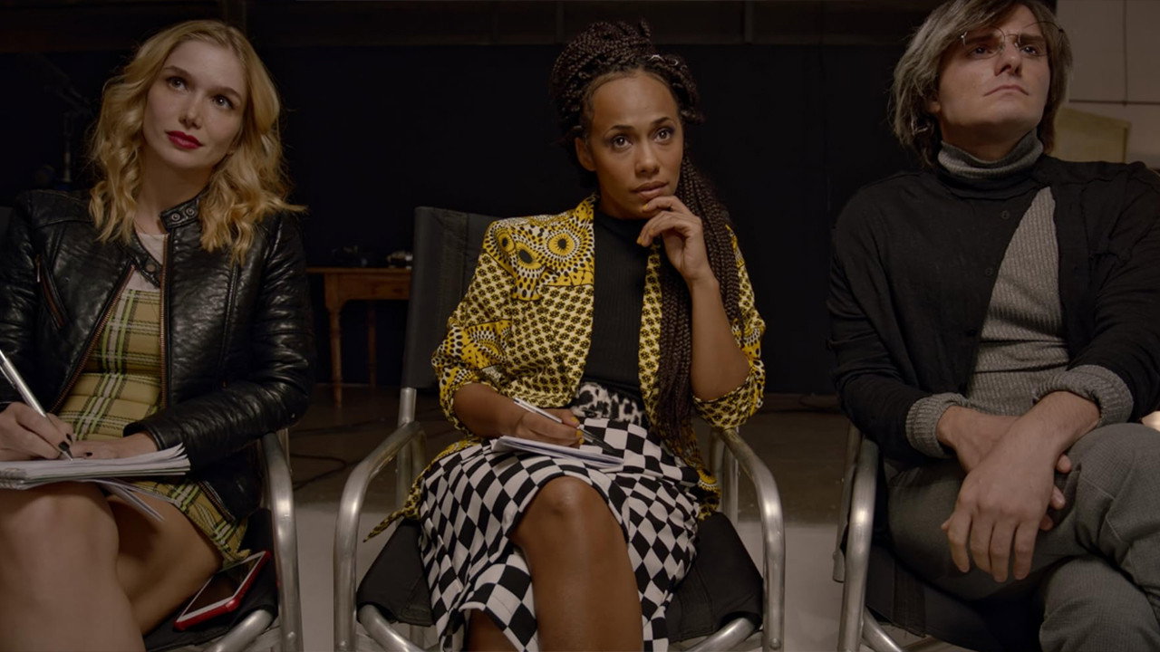 Fora de Cena backdrop