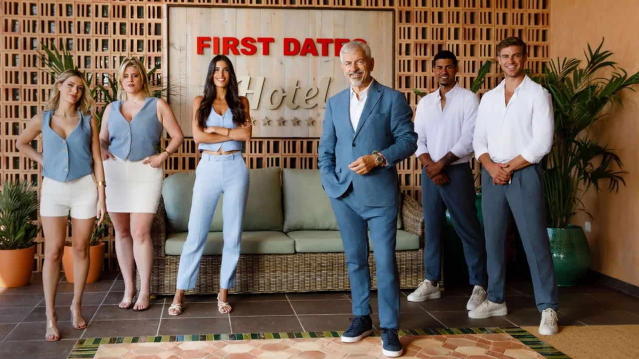 First Dates Hotel (España) backdrop