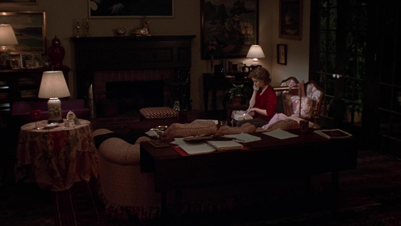 When a Stranger Calls backdrop