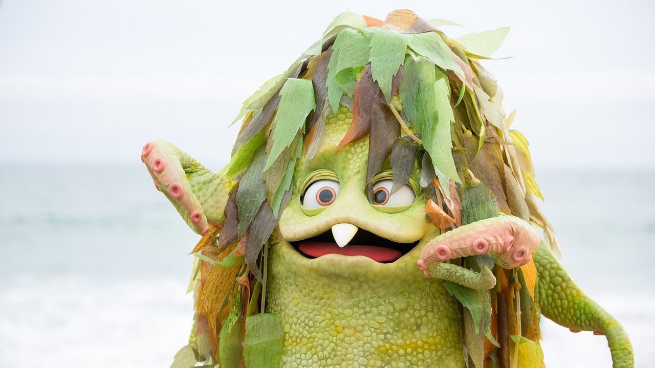 Sigmund and the Sea Monsters backdrop