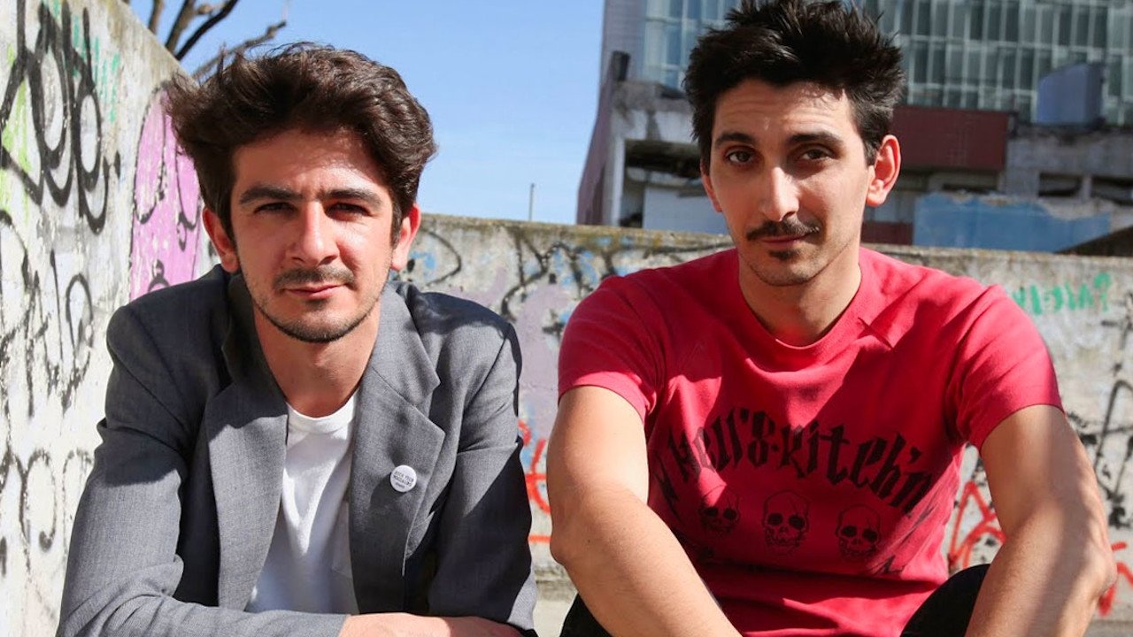 The Usual Idiots: The Movie backdrop