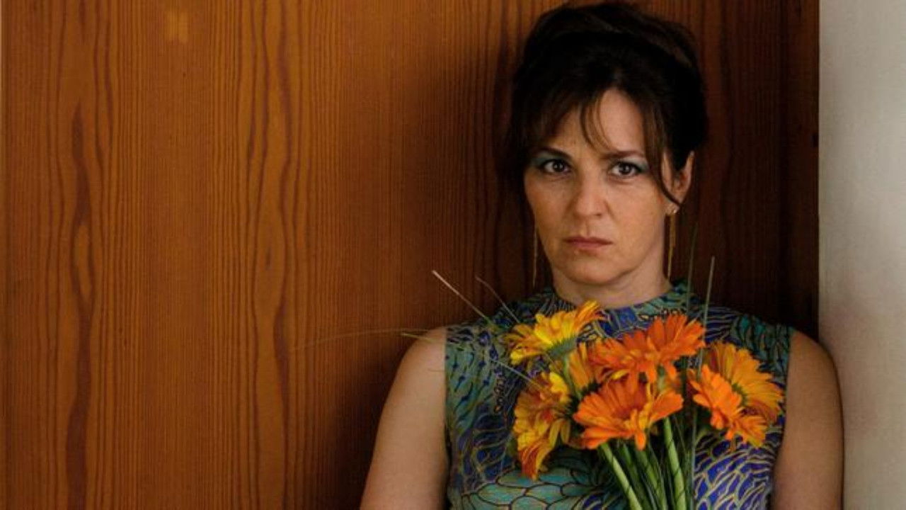 Heart Hunting backdrop