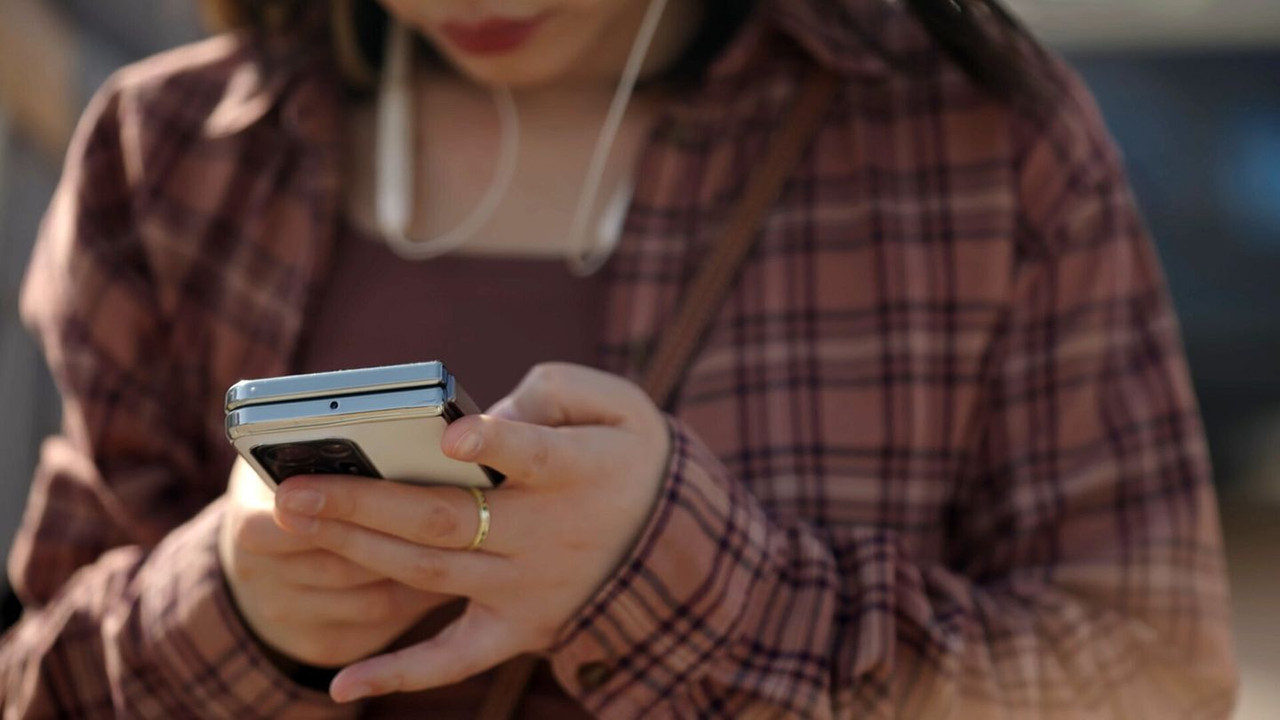 TikTok: Under the Influence backdrop