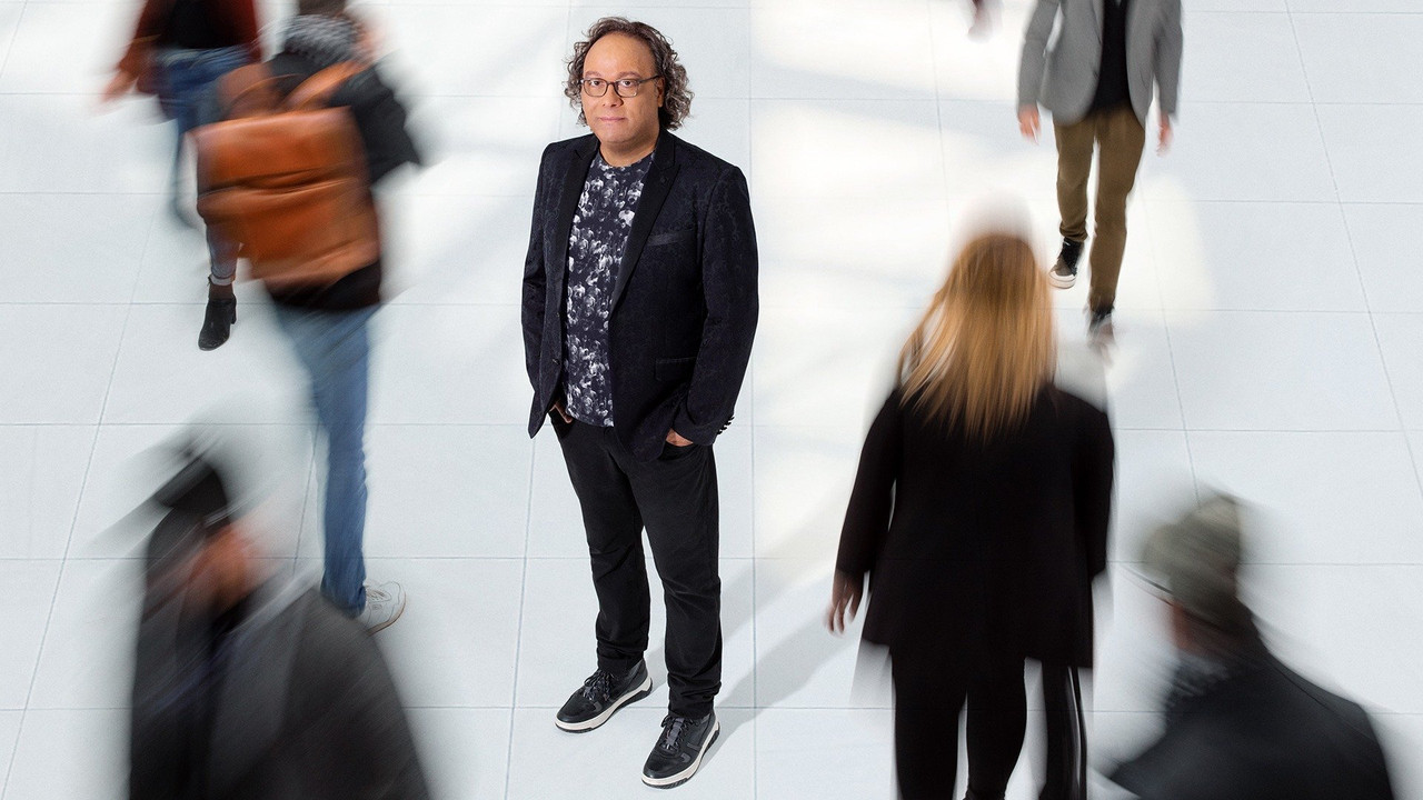 Josélito au cœur du monde backdrop