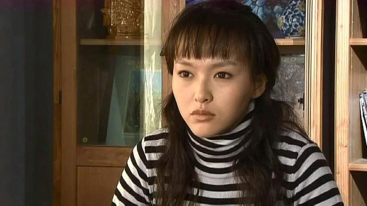 生于80后 backdrop