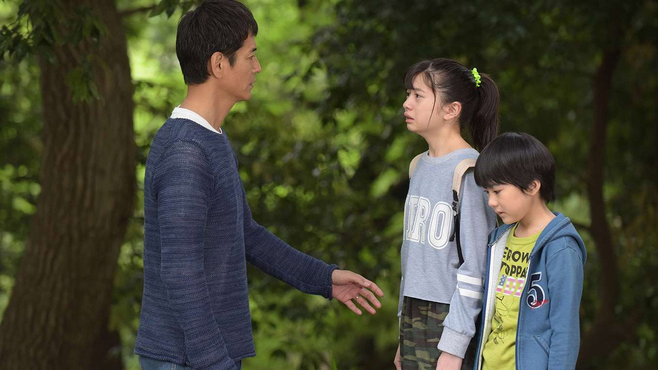 People at Hopehills backdrop