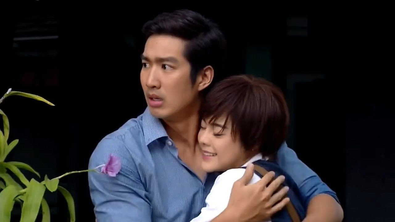 Confusedly In Love backdrop