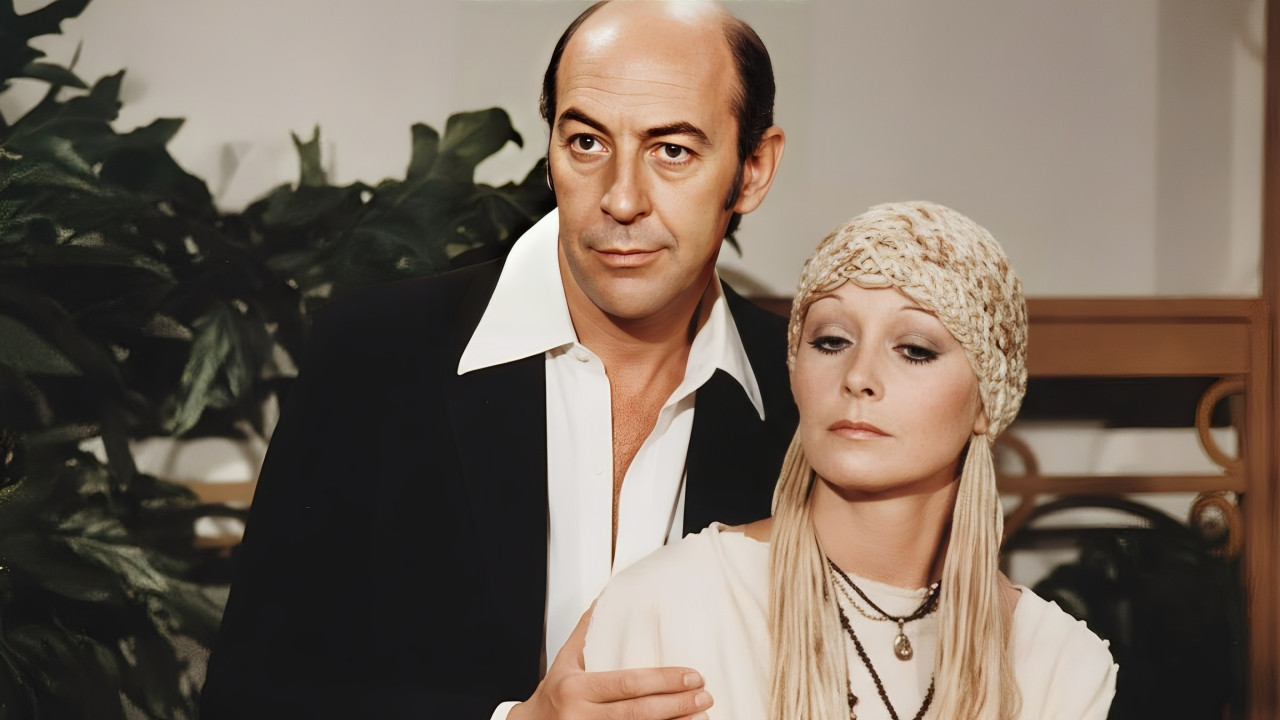 Tchan, a Grande Sacada backdrop