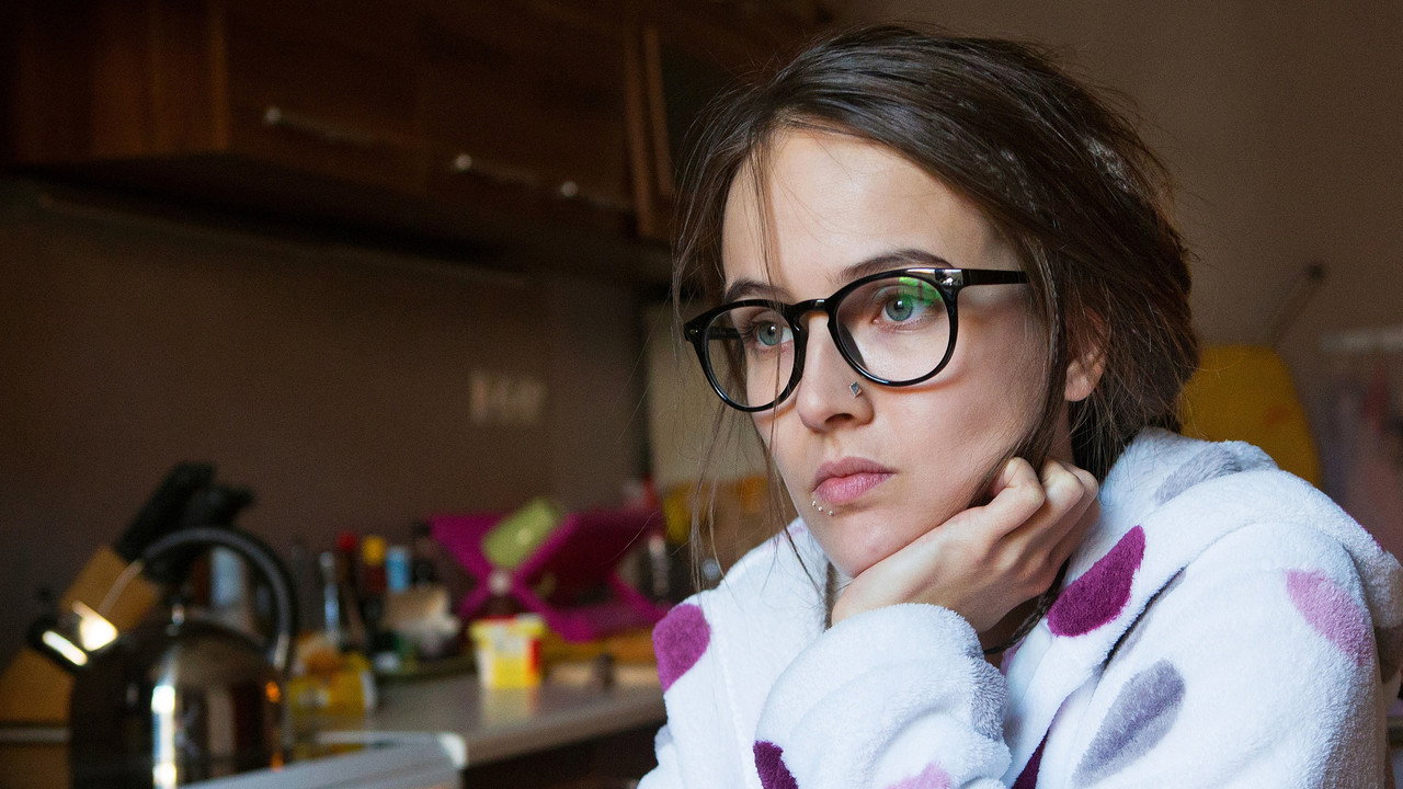 Reportérka backdrop