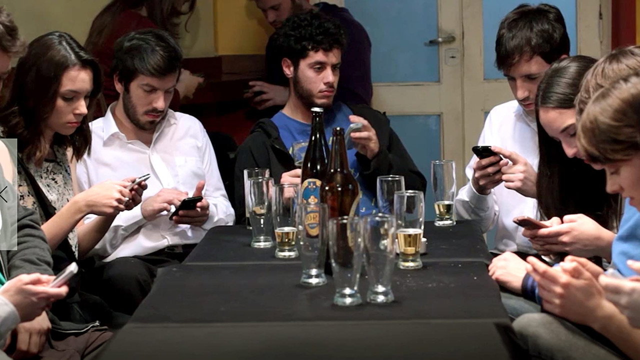 Incomunicados backdrop