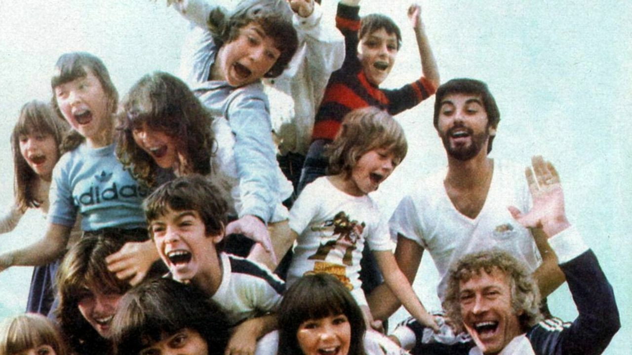 Les Joyeuses Colonies de vacances backdrop