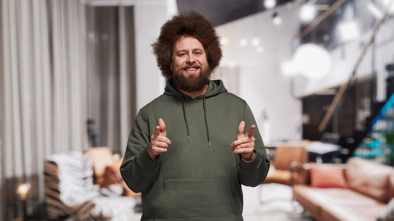 Ei saa nauraa backdrop