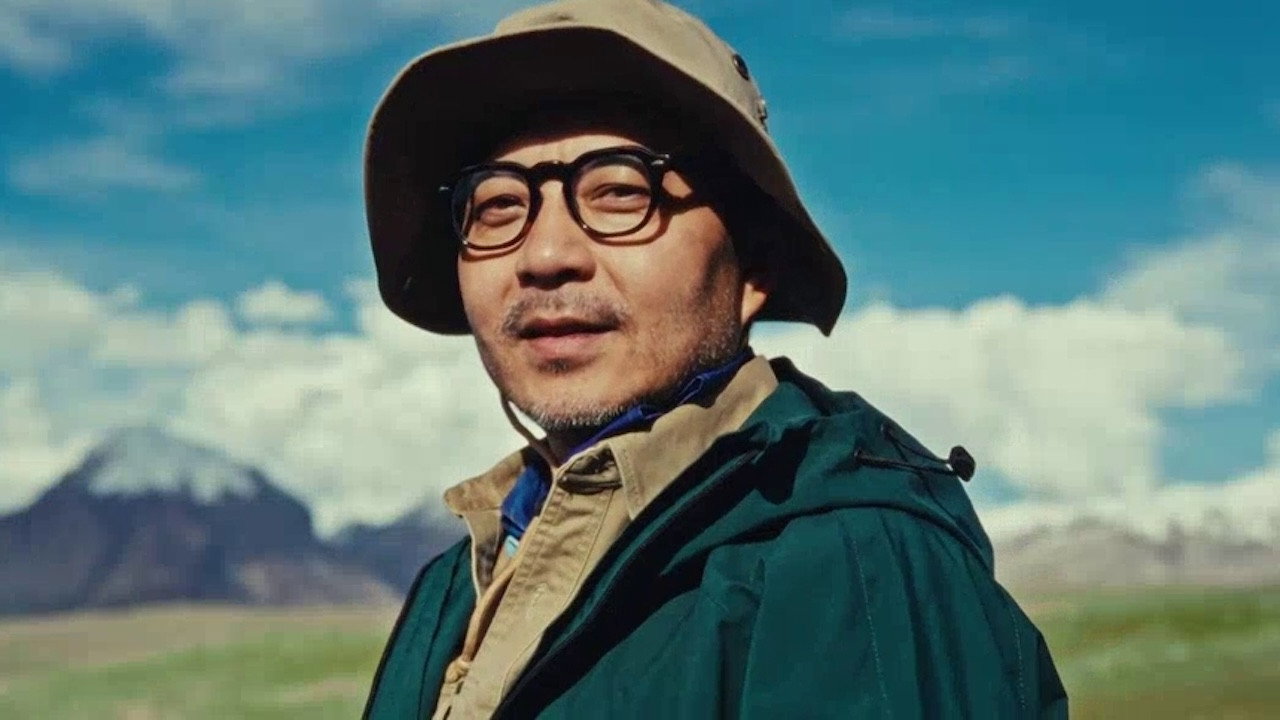 Natural Research backdrop