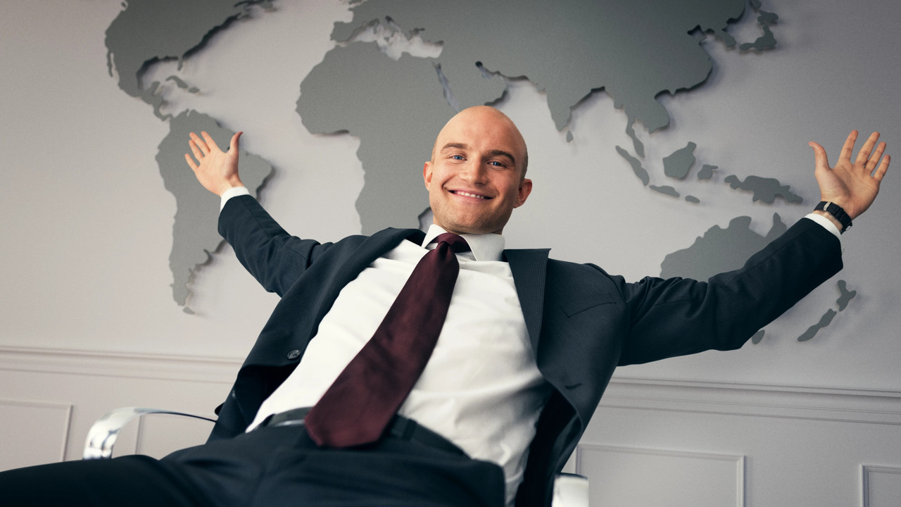 Stein Bagger og grådighedens ansigter backdrop