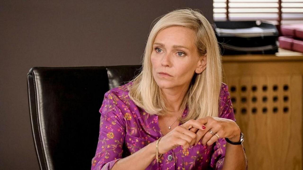 Face à face backdrop