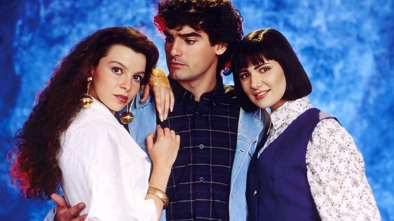 Tenías que ser tú backdrop