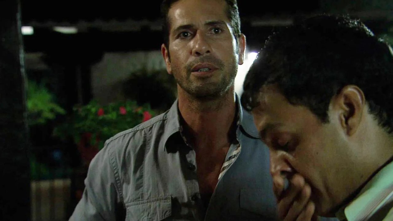 Tres Caínes backdrop