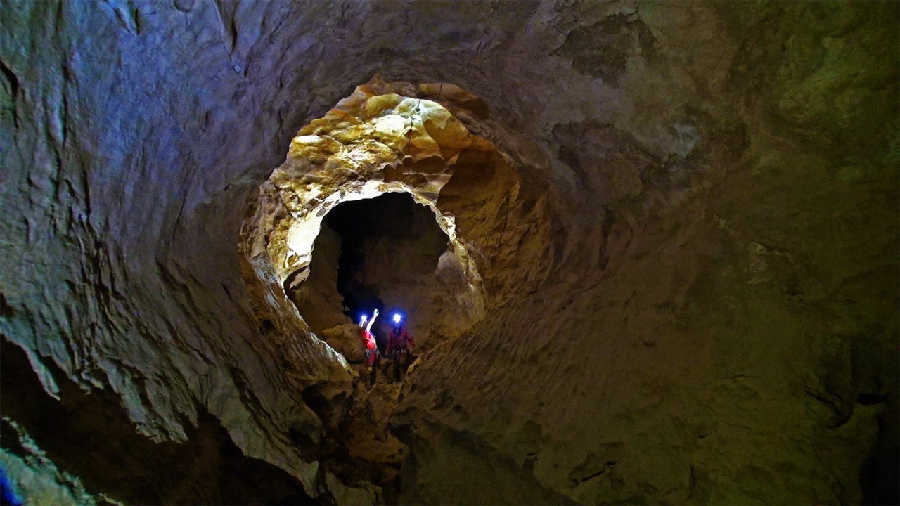 Underworlds backdrop