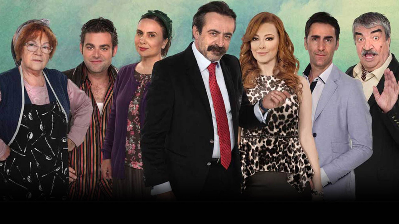 Salih Kuşu backdrop