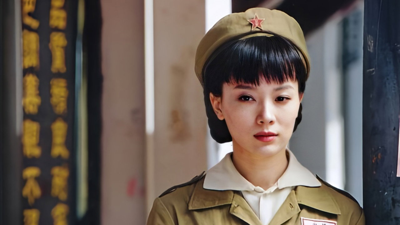 古城谍影 backdrop