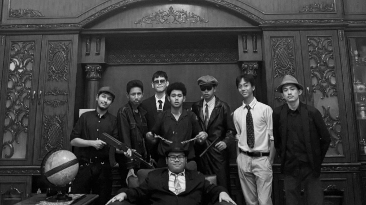 The Traitor backdrop