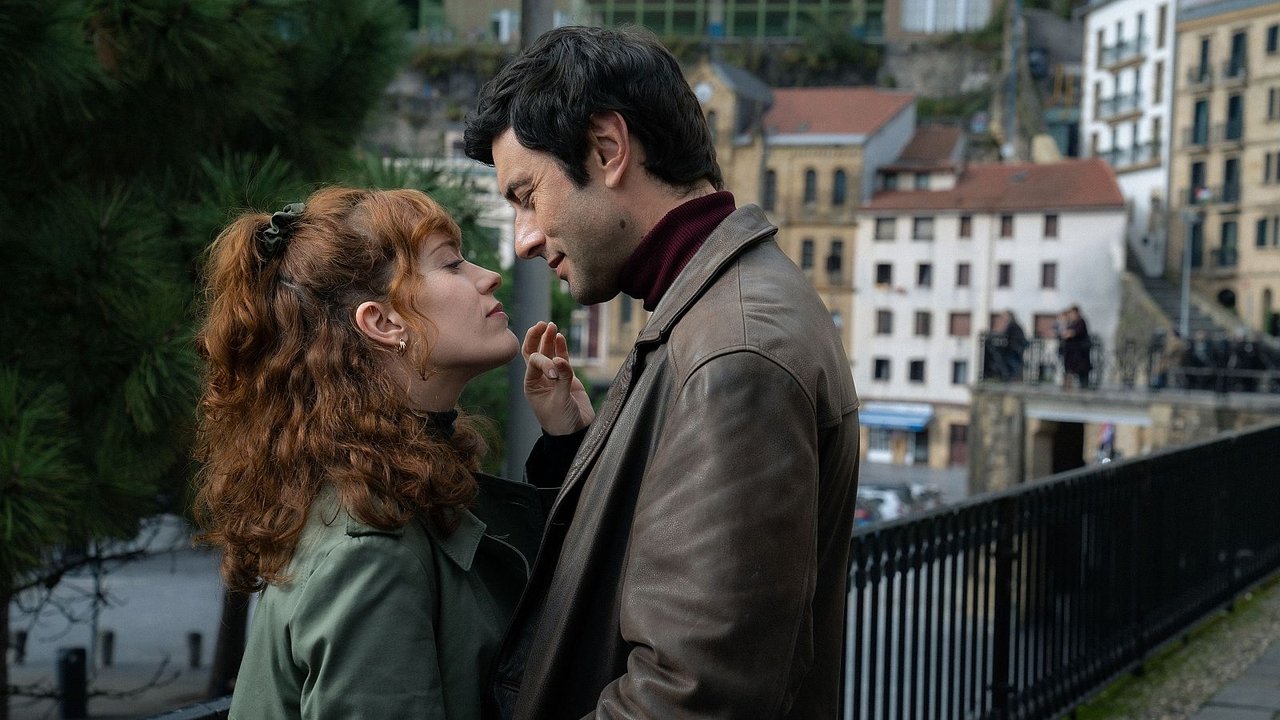 La frontera backdrop