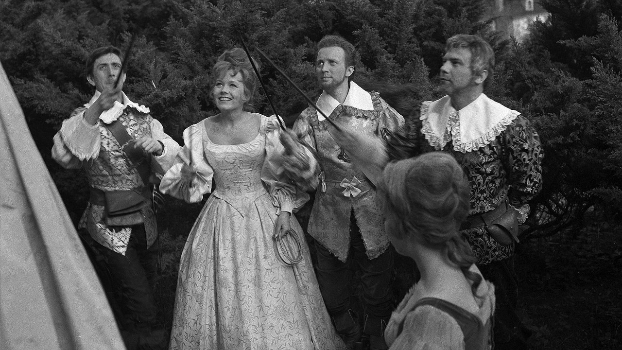 Dva šlechtici z Verony backdrop