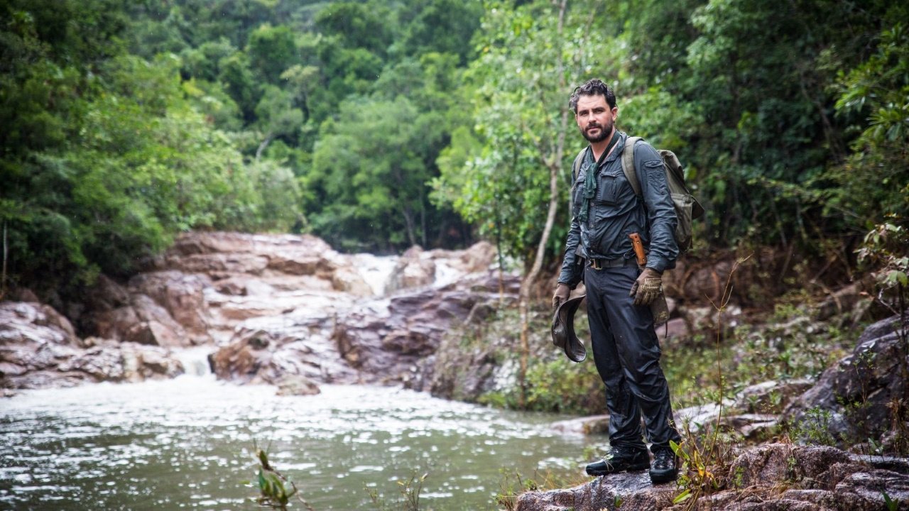 Walking the Americas backdrop