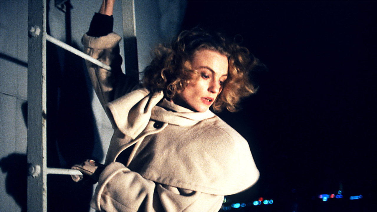 Varokaa putoavia esineitä backdrop