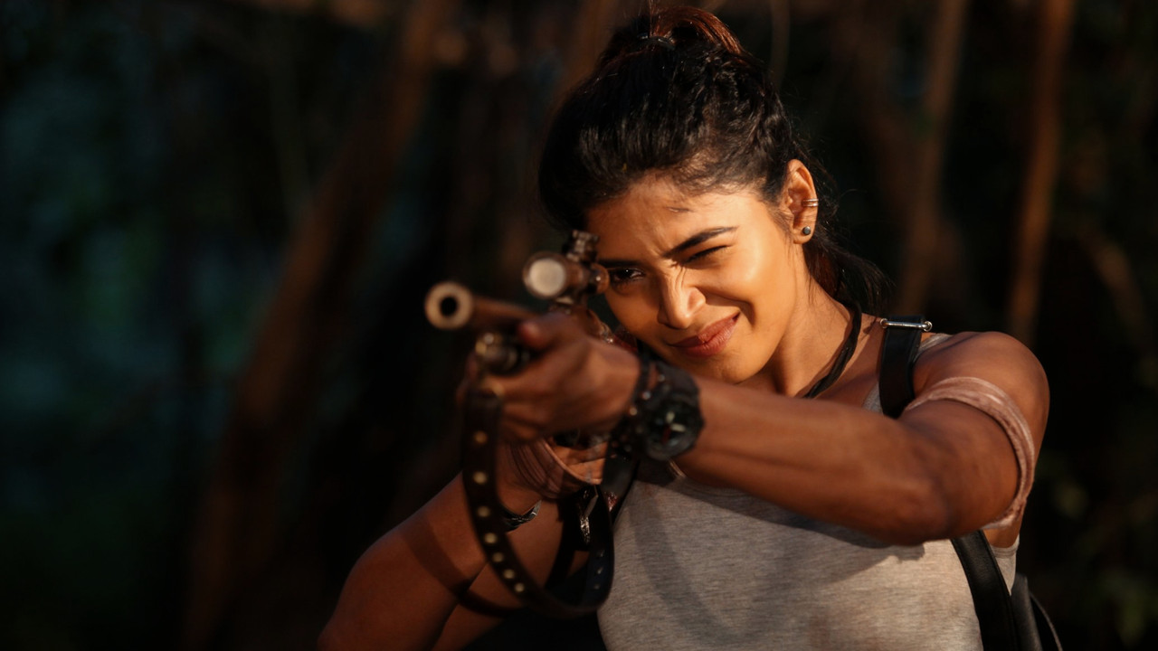 Pallu Padama Paathuka backdrop