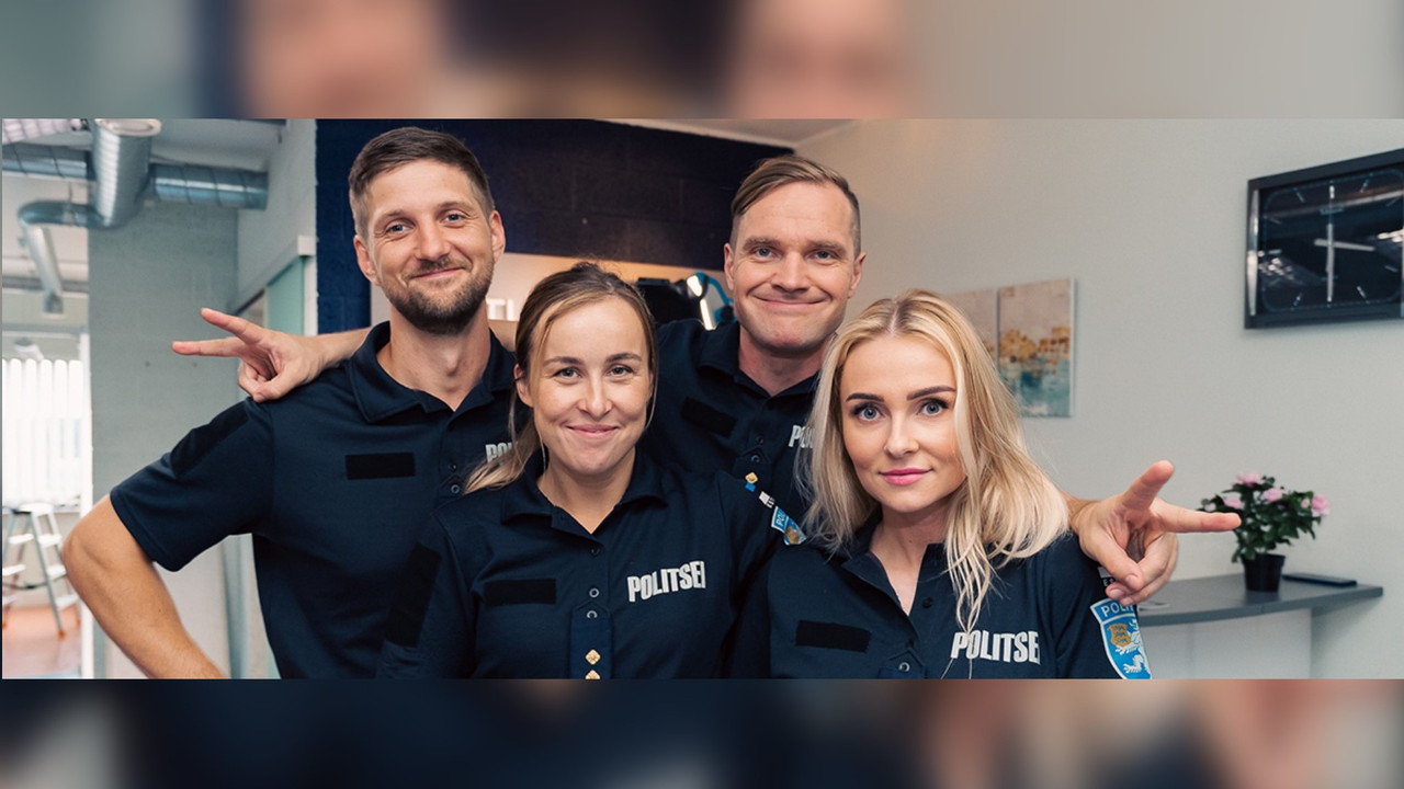 Women in Uniform backdrop