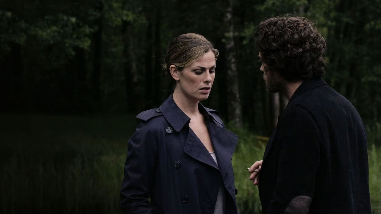 I cerchi nell'acqua backdrop