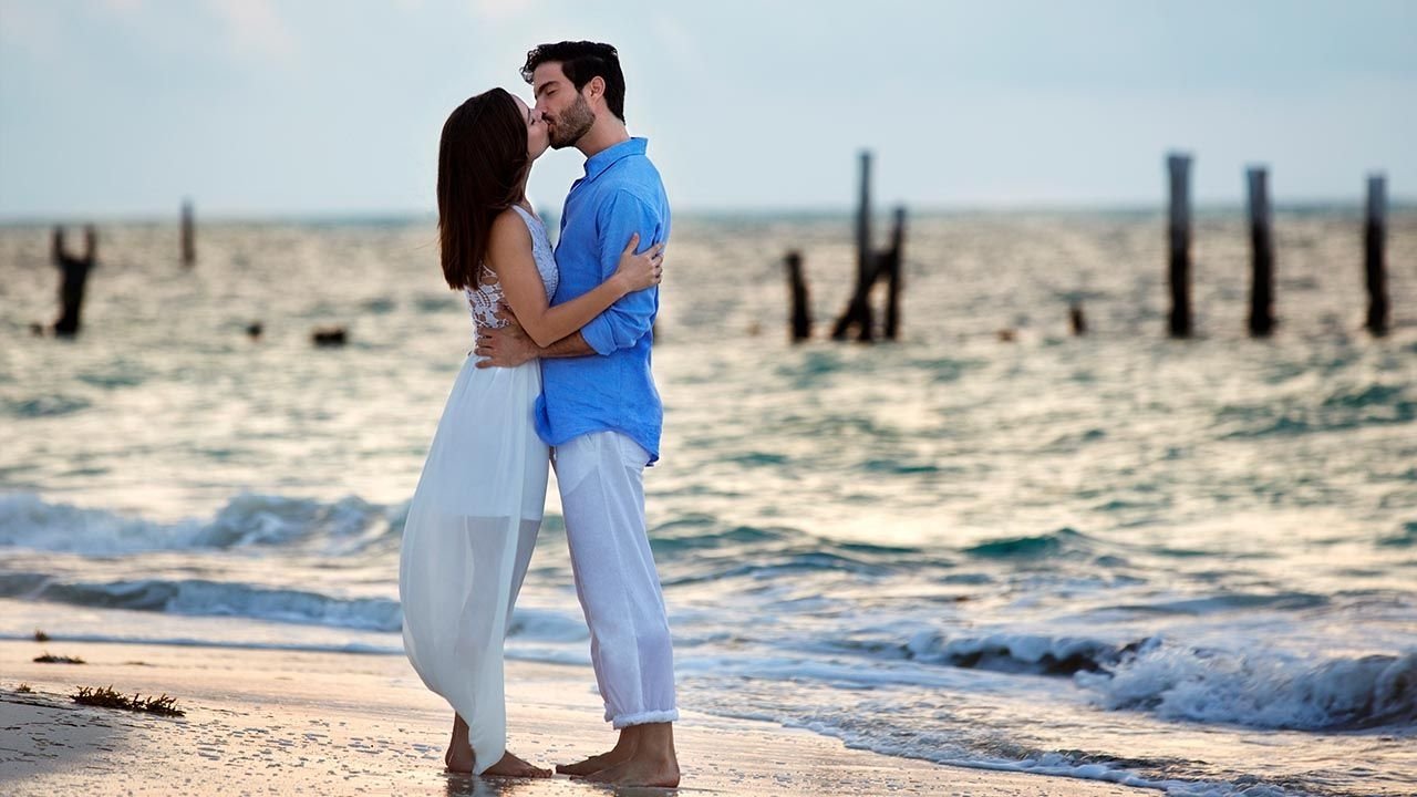 I Dare You to Leave backdrop