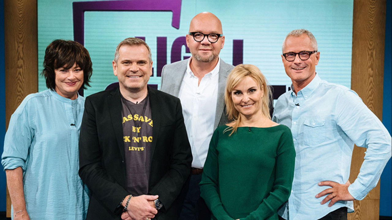 Lige i skabet backdrop