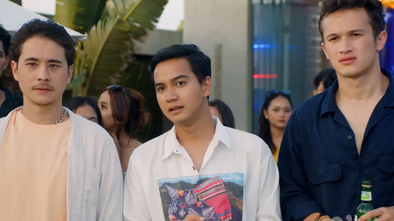 Daniel & Nicolette backdrop