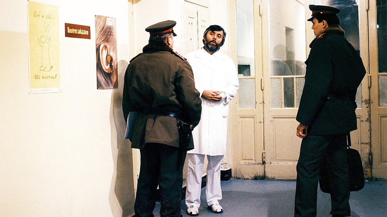 Městem chodí Mikuláš backdrop