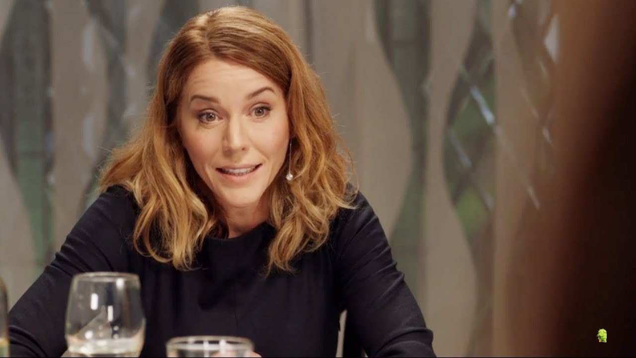 Murder In-Law backdrop