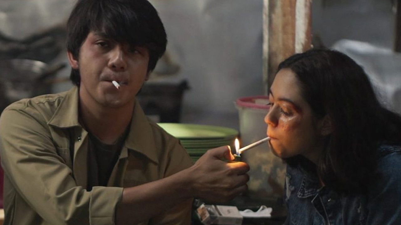 Cinta di Balik Awan backdrop