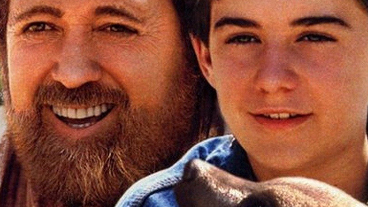 Escape to Grizzly Mountain backdrop