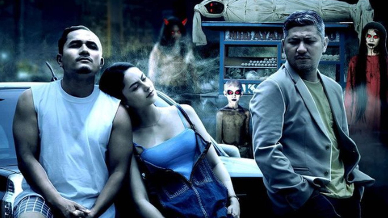 Roy & Marten Sahabat Sehidup Semati backdrop